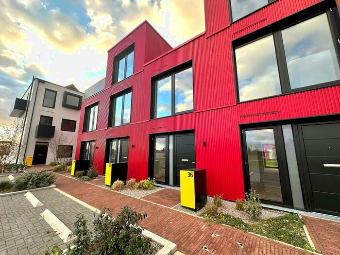 2 Bedroom House To Rent In Redbridge Quay, Birkenhead, CH41