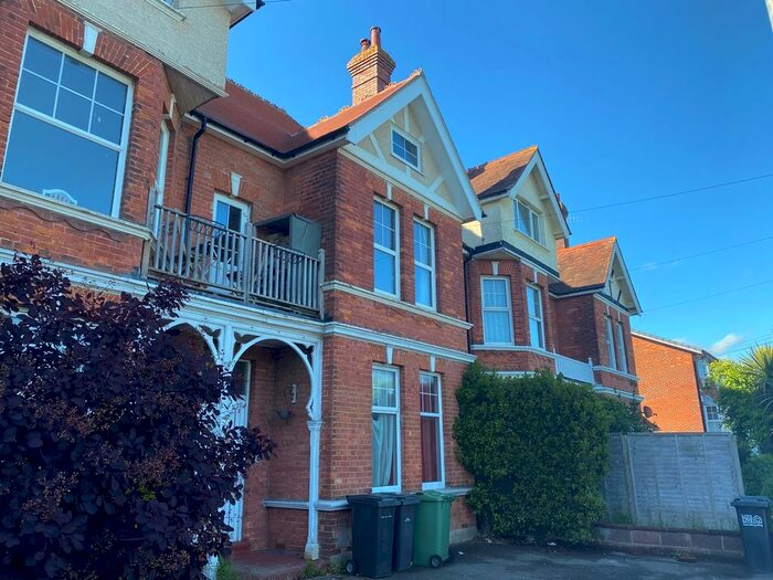 2 Bedroom Flat To Rent In Dorset Road, Bexhill-On-Sea, TN40