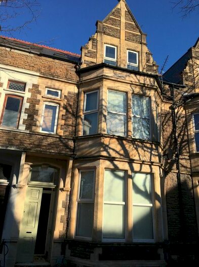 1 Bedroom Flat To Rent In Marlborough Road, Roath, Cardiff, CF23