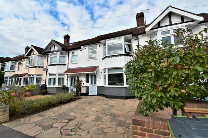 3 Bedroom Terraced House To Rent In Earlshall Road, London, SE9
