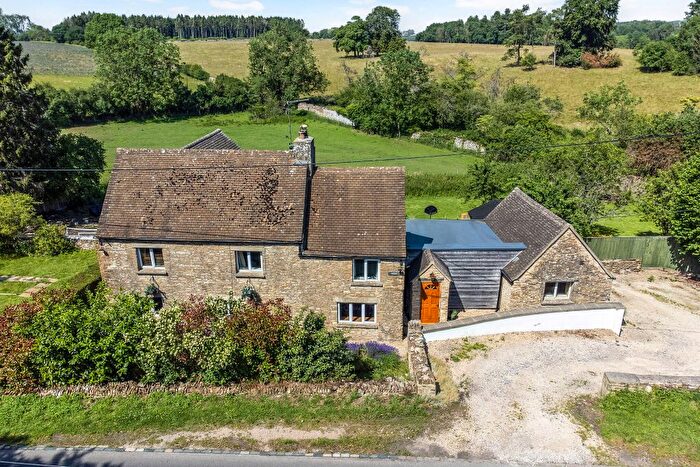 4 Bedroom Detached House For Sale In Nr. Ampney Crucis, Cirencester, GL7