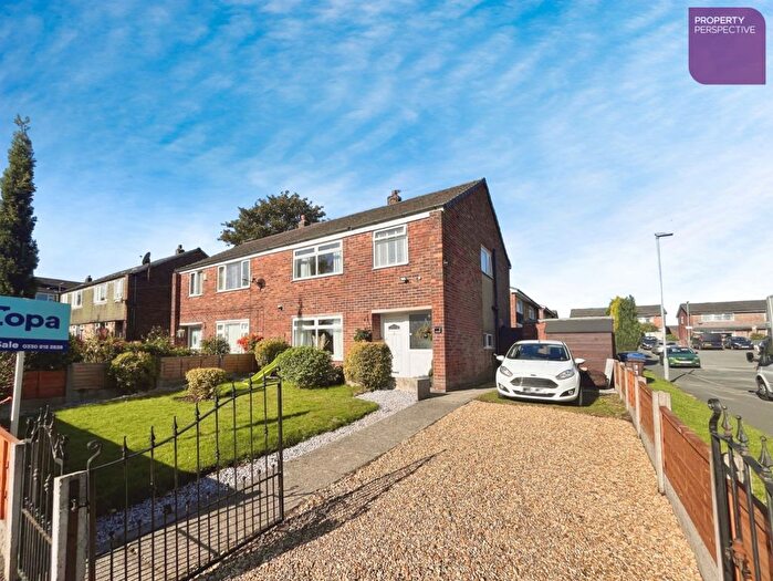 4 Bedroom Semi-Detached House For Sale In Fernbray Road, Hindley, WN2