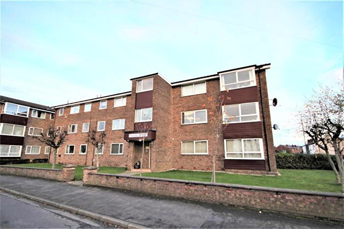 2 Bedroom Flat To Rent In Halsall Court, Ormskirk, L39