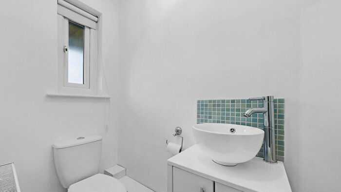 3 Bedroom Terraced House For Sale In Flowerden Court, Milnthorpe, LA7