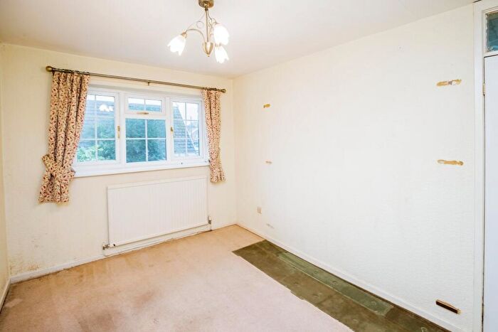 3 Bedroom Bungalow For Sale In Maple Close, Gresford, Wrexham, LL12