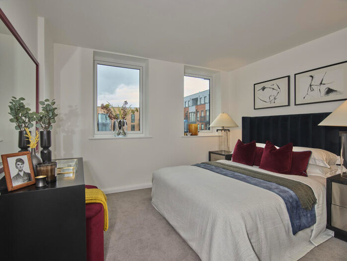 2 Bedroom Apartment For Sale In Copperhouse Green Lowfield Street Dartford, DA1