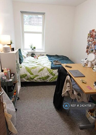 4 Bedroom Flat To Rent In Greenhill Road, Winchester, SO22