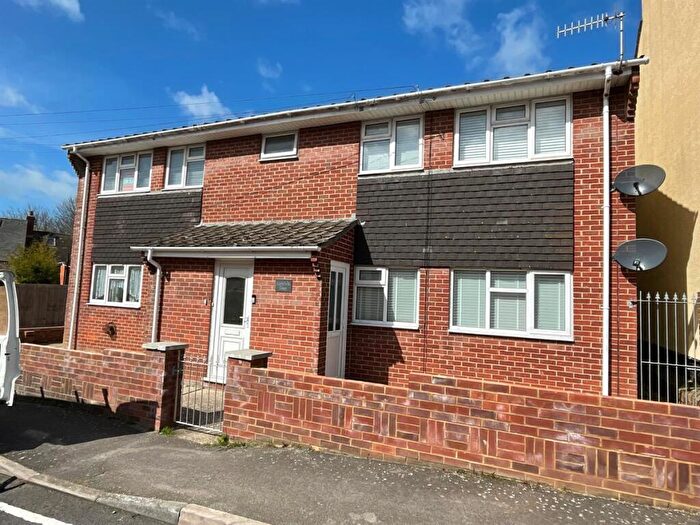 2 Bedroom Apartment For Sale In Granville Road, Weymouth, DT4