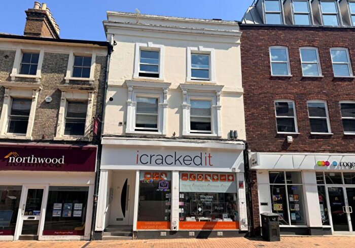 1 Bedroom Flat For Sale In Flat, A Queen Street, Maidenhead, Berkshire, SL6