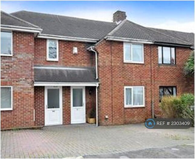 2 Bedroom Terraced House To Rent In Cotswold Road, Worthing, BN13
