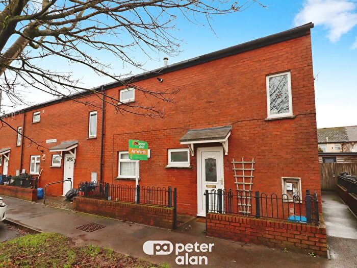 2 Bedroom End Terrace House For Sale In Stenhousemuir Place, Cardiff, CF24