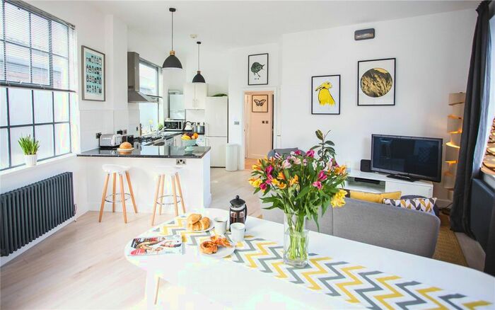 2 Bedroom Flat To Rent In Paintworks, Arnos Vale, Bristol, BS4