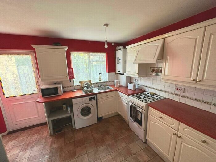 2 Bedroom House To Rent In Palmer Road, Dagenham, RM8