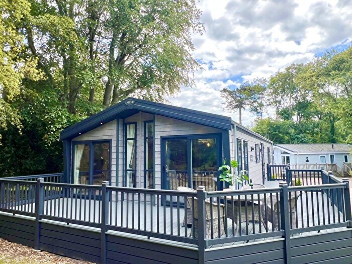 2 Bedroom Park Home For Sale In The Street, Corton, Lowestoft, NR32