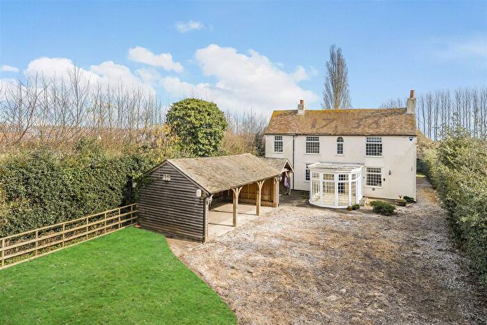6 Bedroom Detached House For Sale In Nr Sandwich, East Kent, CT14