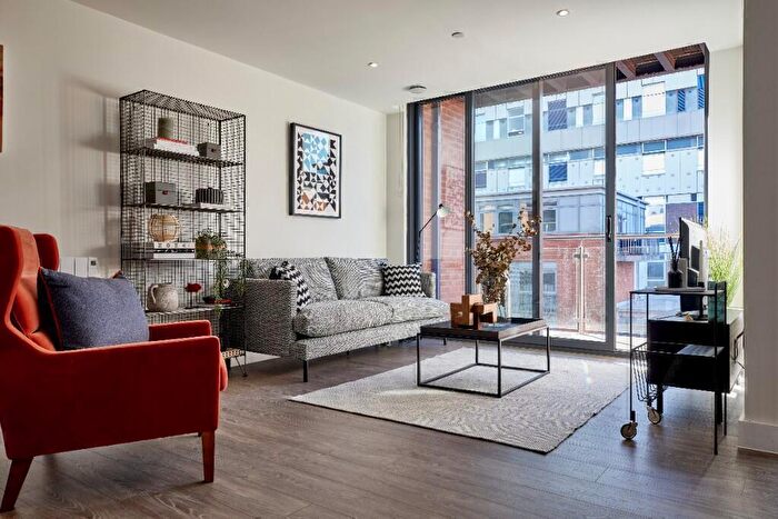 1 Bedroom Apartment To Rent In Newhall Walk, Birmingham, B3