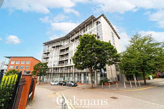 1 Bedroom House For Sale In Longleat Avenue, Birmingham, West Midlands, B15