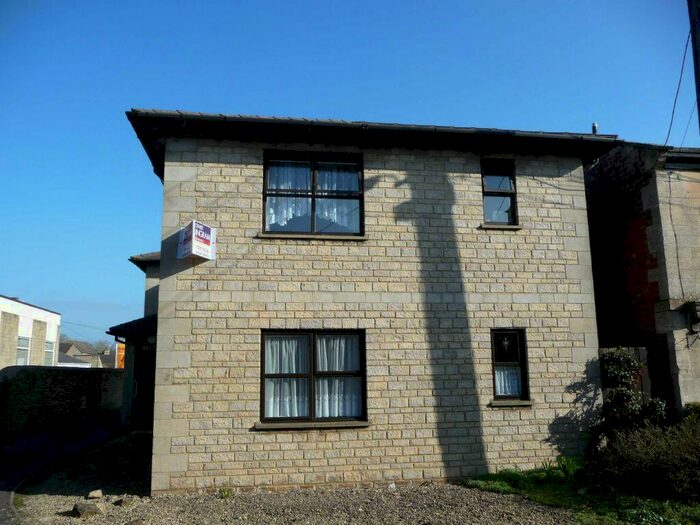 2 Bedroom Flat To Rent In Alexander Terrace, Corsham, Wiltshire, SN13