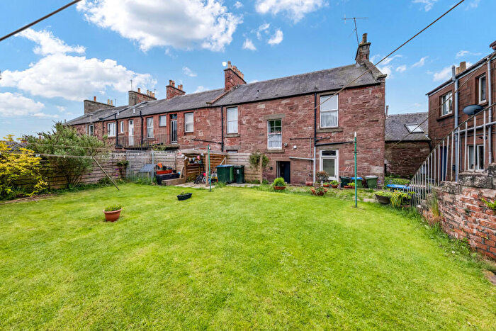 4 Bedroom Maisonette For Sale In Morn Street, Blairgowrie, PH11