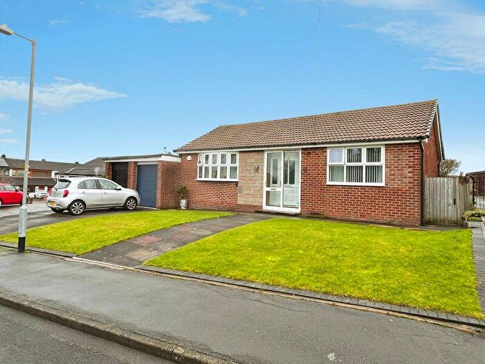 2 Bedroom Bungalow For Sale In Greenmount Park, Kearsley, BL4