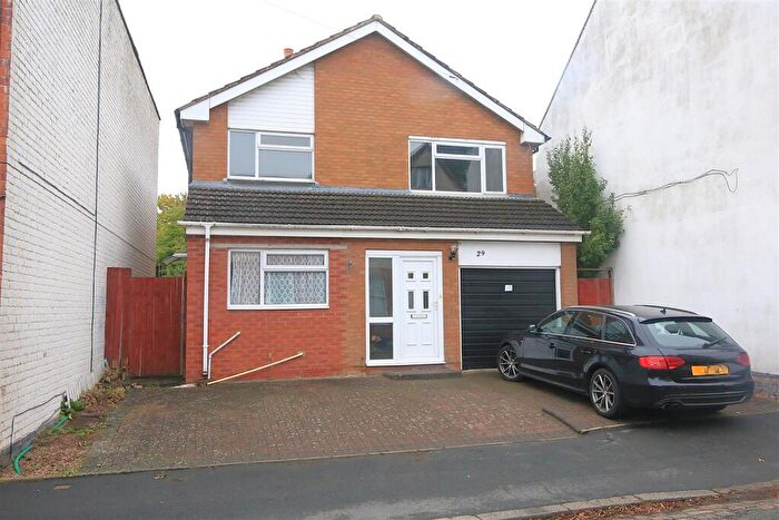 4 Bedroom Detached House For Sale In Charles Street, Rugby, CV21