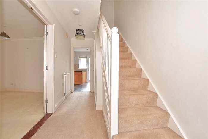 4 Bedroom Town House For Sale In Orient Place, Canterbury, Kent, CT2