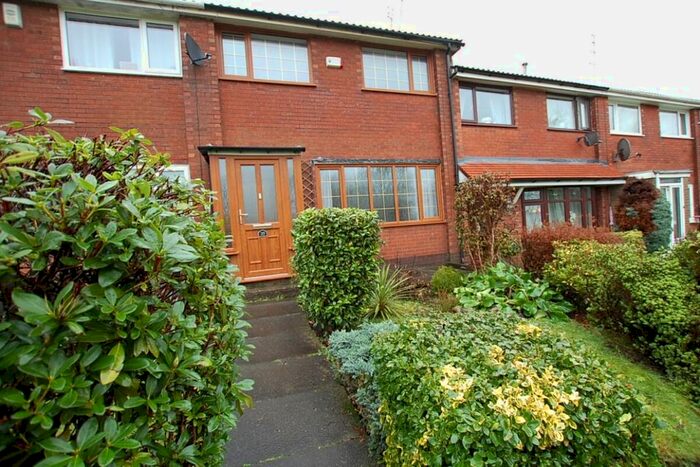2 Bedroom Terraced House To Rent In Knott Lanes, Oldham OL8