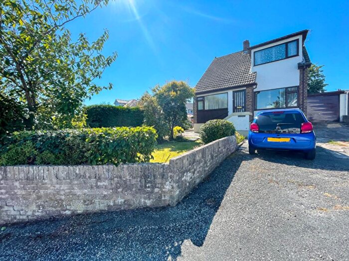 3 Bedroom Link Detached House For Sale In Y Glyn, Menai Bridge, Isle Of Anglesey, LL59