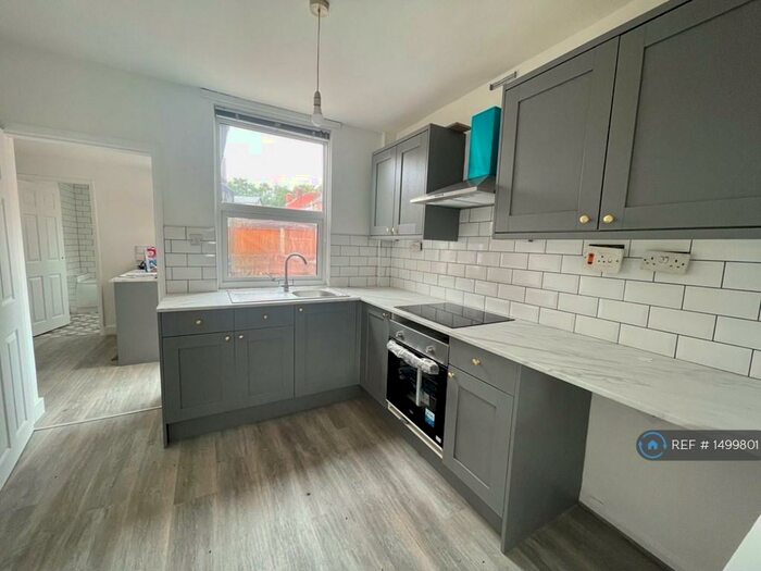 2 Bedroom Terraced House To Rent In Queen Street, Hucknall, Nottingham, NG15
