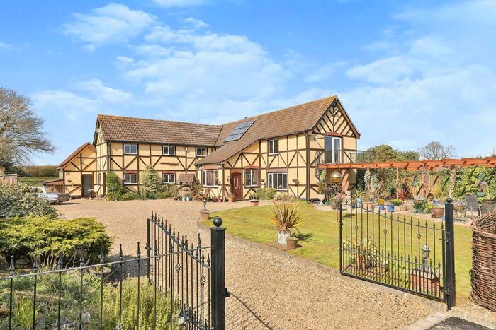 4 Bedroom Detached House For Sale In Attleborough Road, Great Ellingham, Attleborough, NR17