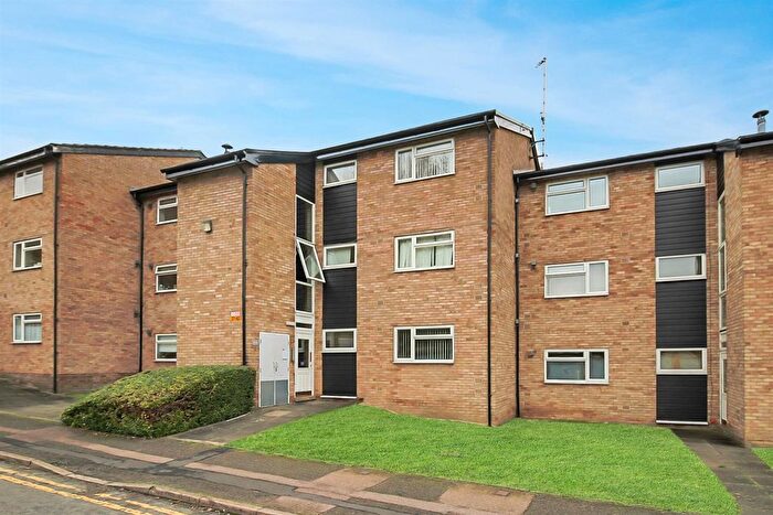 2 Bedroom Flat To Rent In Hotoft Road, Leicester, LE5
