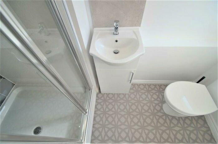 6 Bedroom Detached House To Rent In Cheshire Close, Coventry, CV3