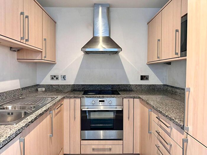 3 Bedroom Flat For Sale In Westgate Apartments, Royal Docks, London, E16