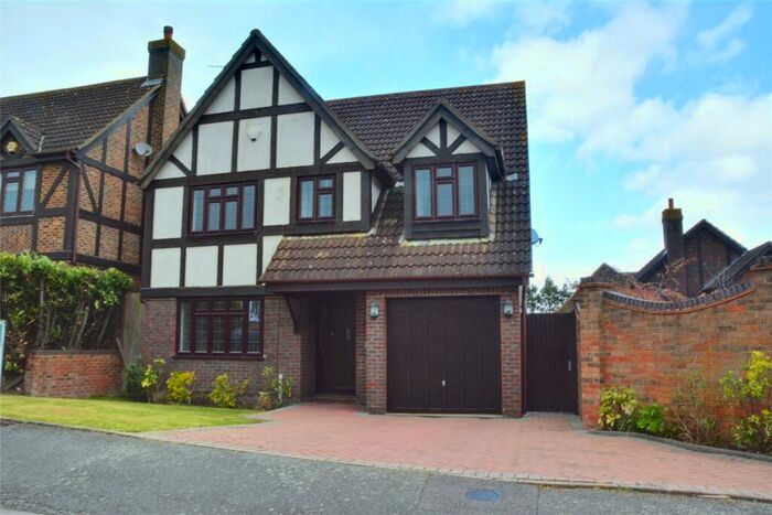 4 Bedroom Detached House To Rent In Beechwood Rise, Chislehurst, BR7