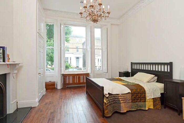 1 Bedroom Flat To Rent In Brondesbury Villas, Queen's Park, London, NW6