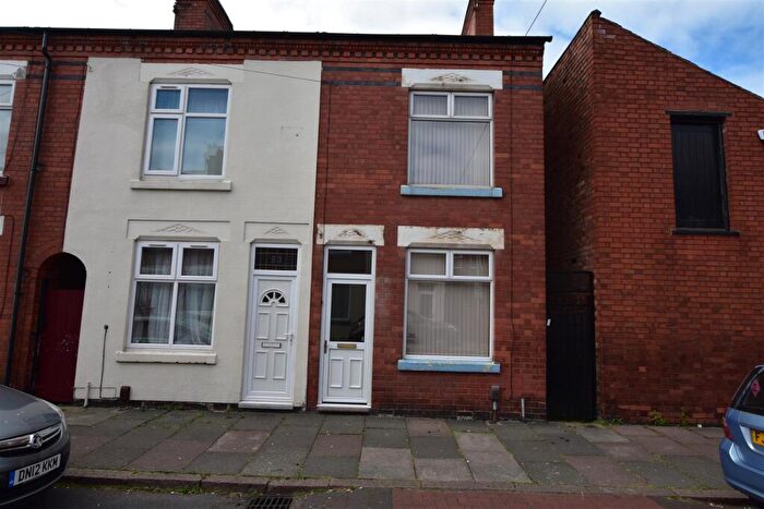 2 Bedroom Terraced House To Rent In Walton Street, Leicester, LE3