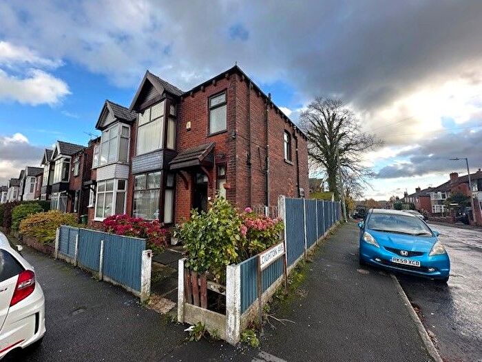 3 Bedroom Semi Detached House For Sale In Lonsdale Road, Heaton, Bolton, BL1