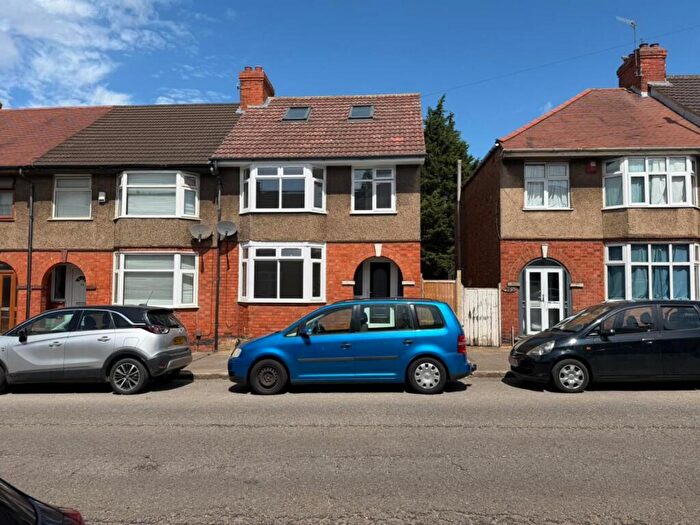 4 Bedroom End Of Terrace House For Sale In St. Andrews Road, Semilong, Northampton, NN2