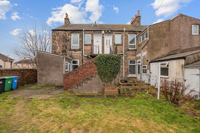 2 Bedroom Flat For Sale In Pottery Street, Kirkcaldy, KY1