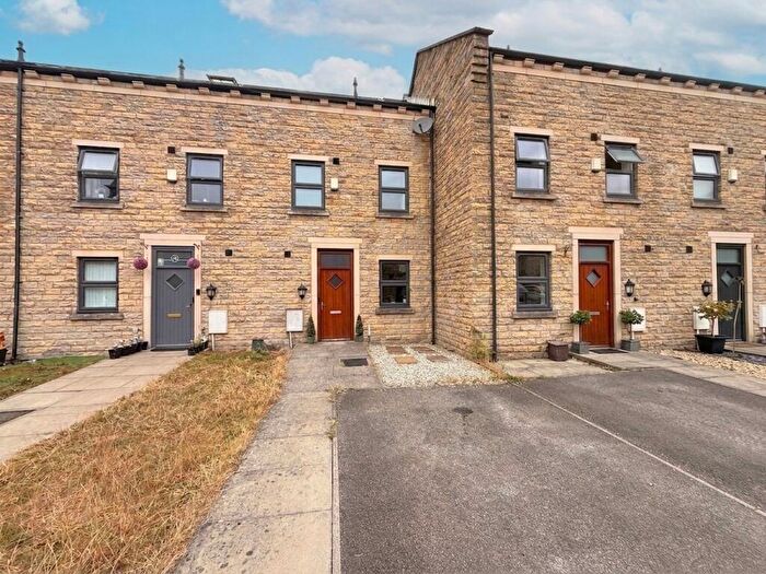 4 Bedroom Property For Sale In Hebble View, Siddal, HX3