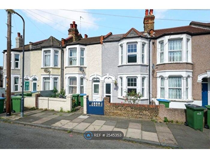 2 Bedroom Terraced House To Rent In Alabama Street, London, SE18