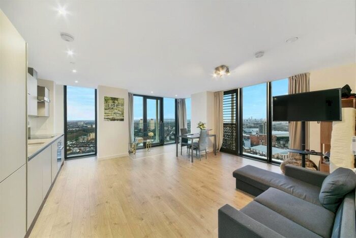 2 Bedroom Flat To Rent In Great Eastern Road, London, E15