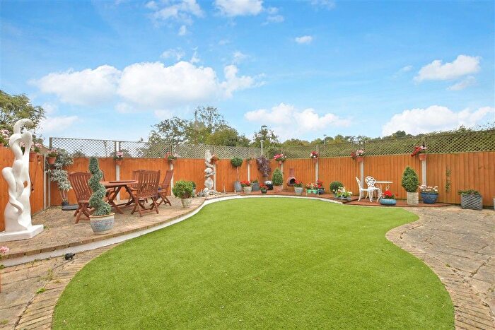 5 Bedroom Detached House For Sale In Church Road, Noak Bridge, Basildon, Essex, SS15