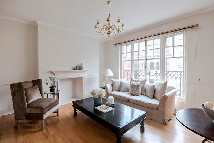 2 Bedroom Flat To Rent In Portman Mansions, Chiltern Street, Marylebone, London, W1U