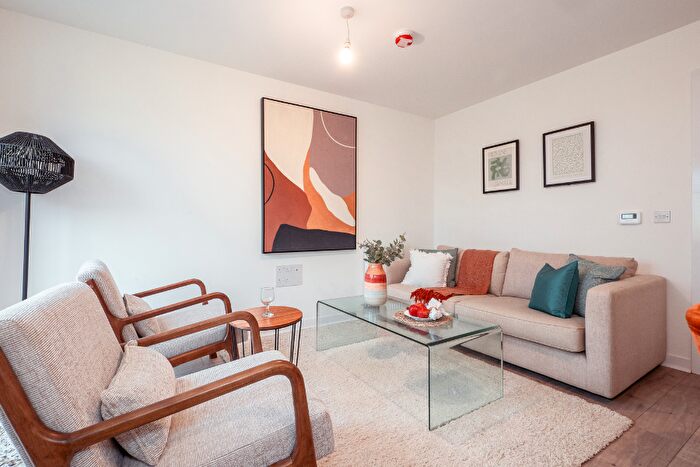 4 Bedroom House To Rent In Setting Lane, Essex, CM17