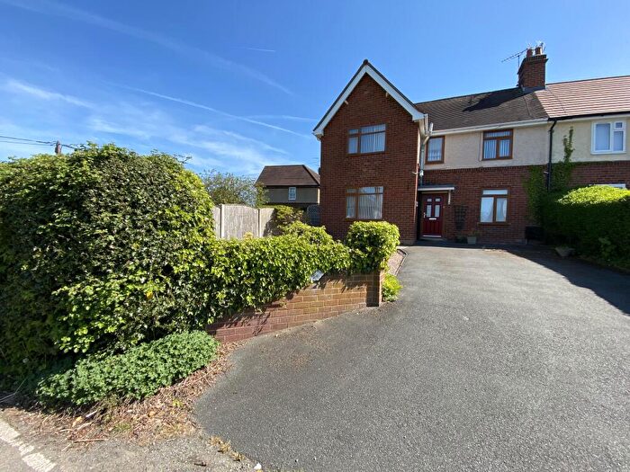 3 Bedroom Semi-Detached House For Sale In Raikes Lane, Sychdyn, CH7