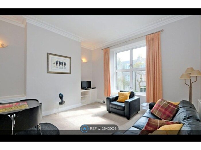 2 Bedroom Flat To Rent In Union Grove, Aberdeen, AB10