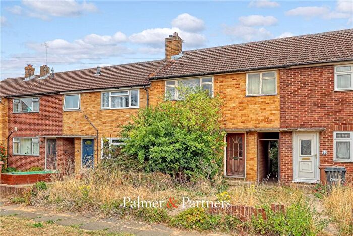 3 Bedroom Terraced House For Sale In Ash Grove, Moulsham Lodge, Chelmsford, Essex, CM2