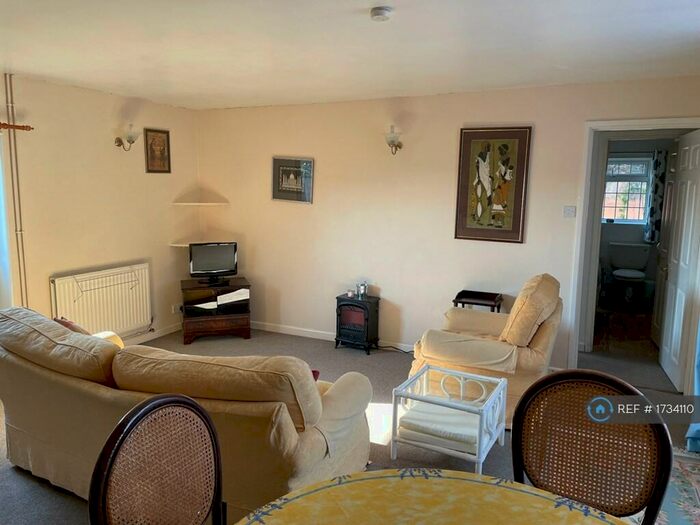 1 Bedroom Semi-Detached House To Rent In Chittoe Heath, Chippenham, SN15