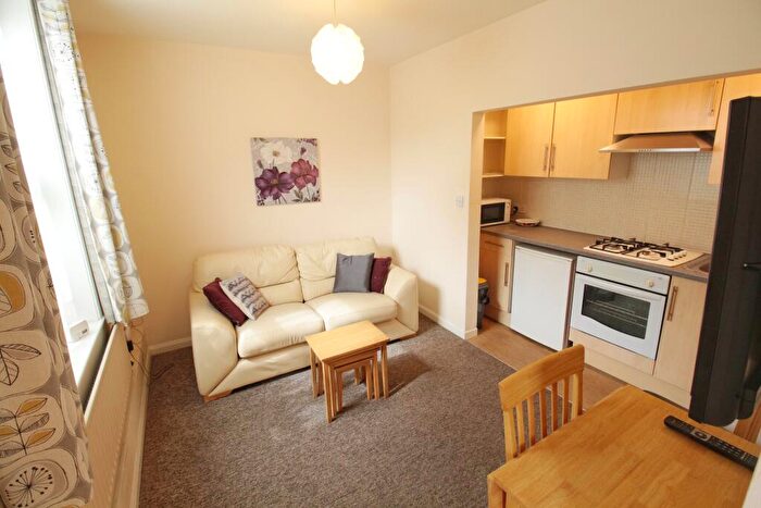 1 Bedroom Flat To Rent In The Avenue, Lincoln, Lincolnshire, , United Kingdom, LN1